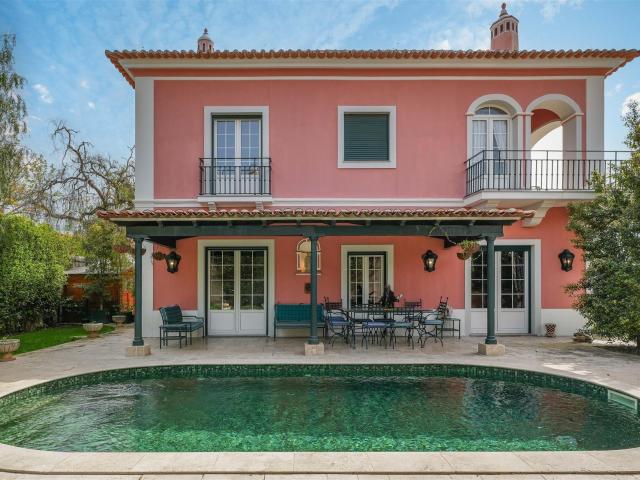 Moradia de Charme, 4 quartos, Centro Estoril 195m² Cascais e Estoril