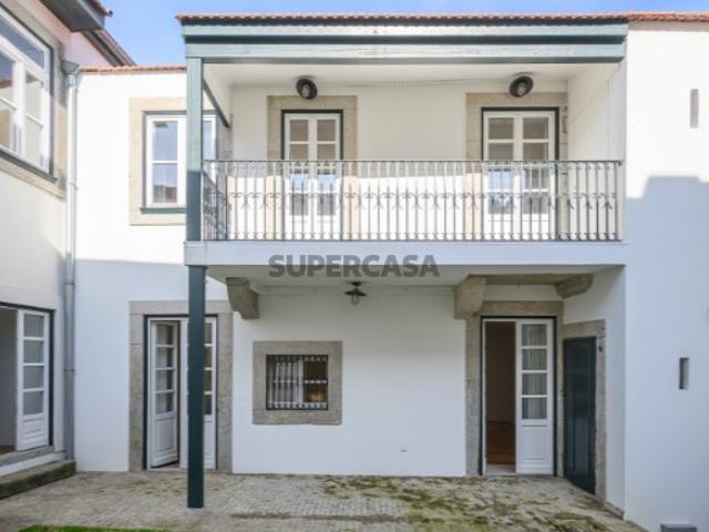 Moradia de Charme V5 na Foz Velha