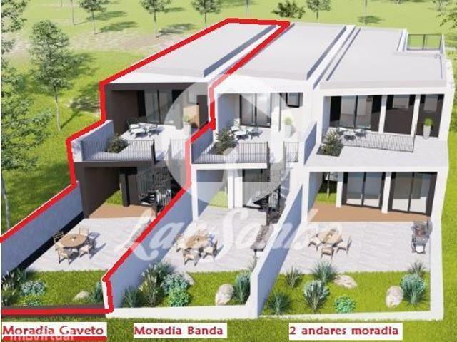 Moradia de Gaveto T3 em Santo Tirso