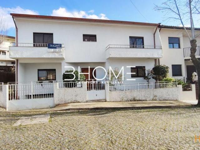 Moradia de Gaveto T4 + Escritório, em Real a 5 minutos do centro de Braga. | 26084058071