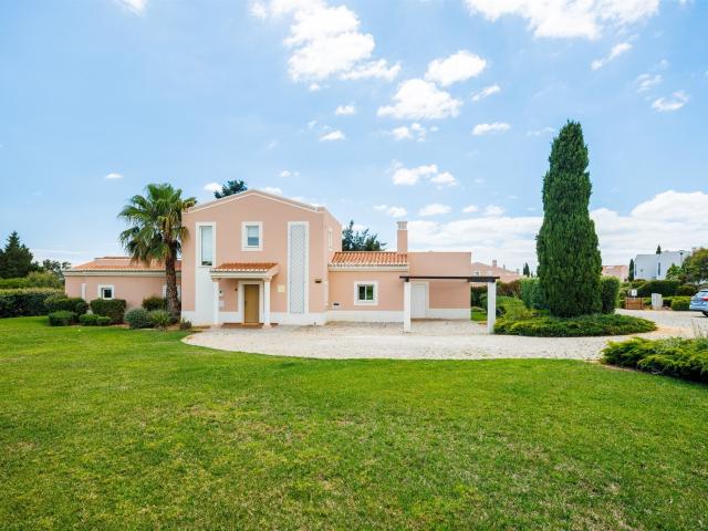 Moradia De Luxo Com 3 Quartos E Piscina Para Venda Em Vale D. 231m² Lagoa e Carvoeiro