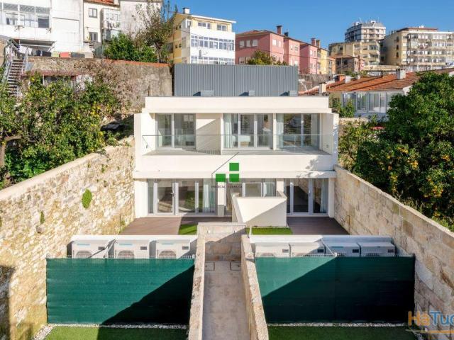 MORADIA DE LUXO CENTRO HISTÓRICO | 26084060876