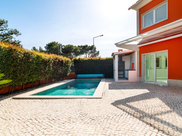 Moradia de Luxo de 5 Assoalhadas em Cascais