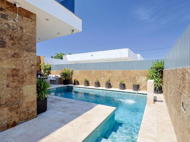 Moradia de Luxo | Duas Master Suites | Piscina de Água Salgada