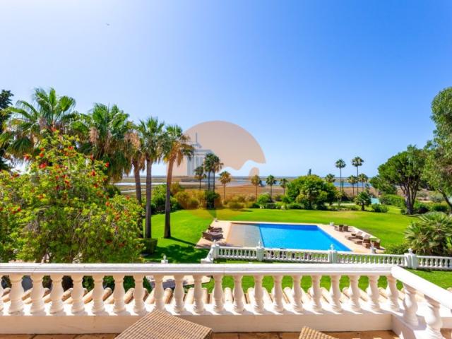 Moradia de Luxo em primeira linha na Ria Formosa