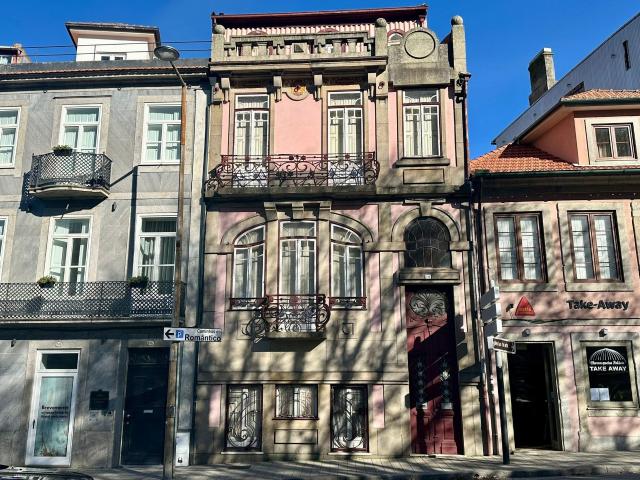 MORADIA DE LUXO FRENTE AO PALÁCIO DE CRISTAL PORTO