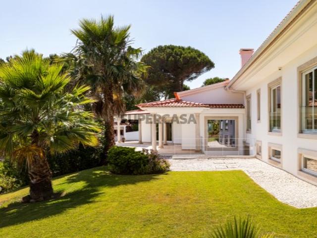 Moradia de Luxo na Primeira Linha com Acesso Direto à Lagoa de Óbidos, piscina privada e Vista Mar