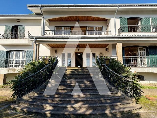 Moradia de Prestígio com 10.800 m² de Terreno em Guimarães. 600m² Conde e Gandarela