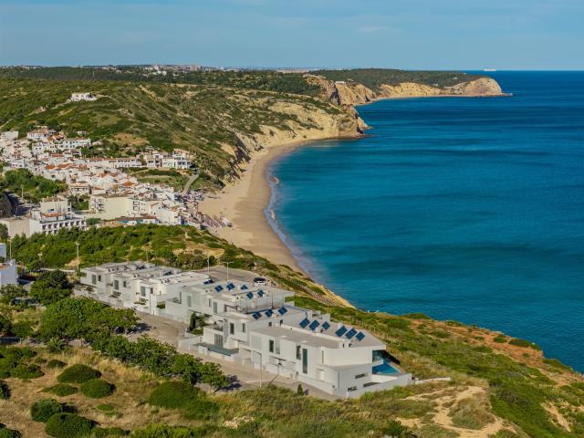 Moradia de primeira linha para venda Salema Vila do Bispo. 276m² Budens