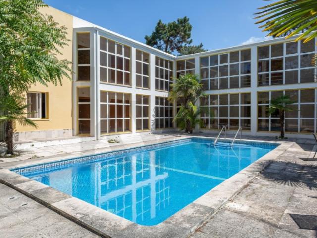 Moradia de serviços | Garantia de Investimento | Buy to lease | Jardim | Piscina