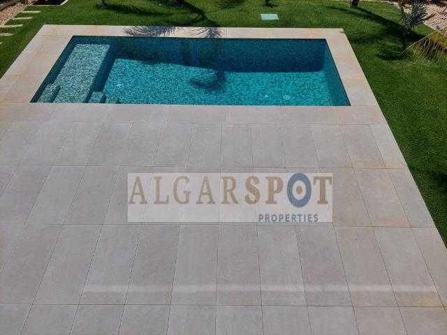 Moradia de Sonho perto do Resort Vila Sol 160m² Quarteira