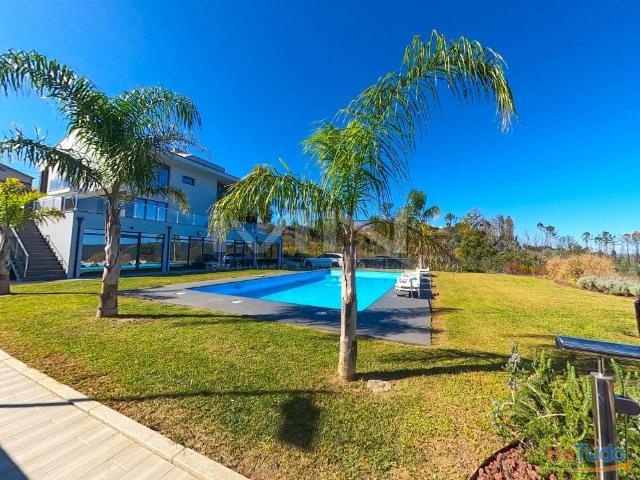 Moradia de sonho \ Piscina \ Jacuzzi \ 5 suites \ 3270m2 | 26064039632