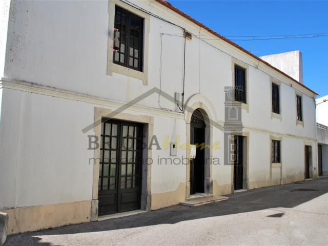 Moradia de Traça Antiga Montemor o Velho
