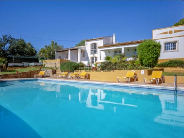 Moradia de 5 quartos com piscina na Branqueira, Albufeira