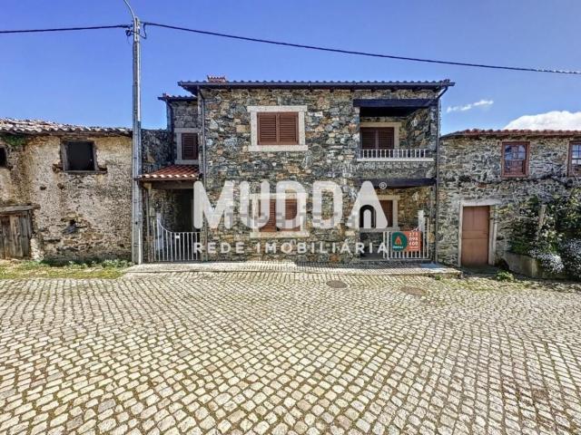 Moradia, Donai