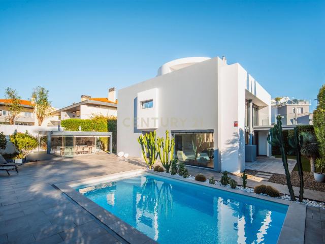 Moradia Exclusiva T5 em Condomínio Privado no Estoril 284m² Cascais e estoril