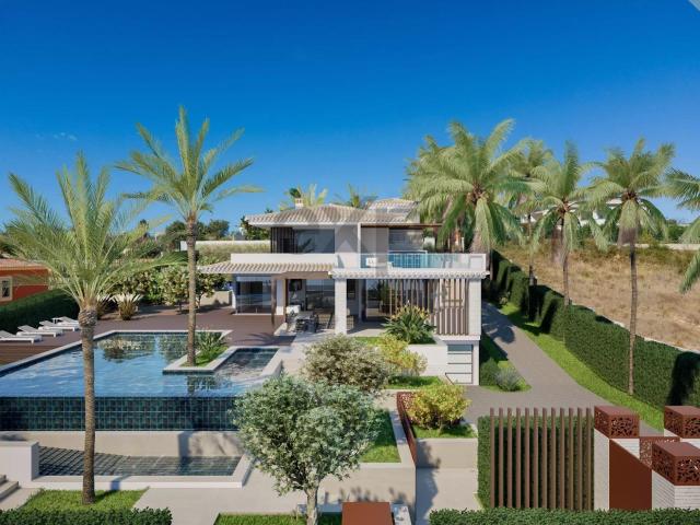 Moradia Exclusiva com 4 Quartos, Piscina e Jardim em Porto d. 175m² Luz