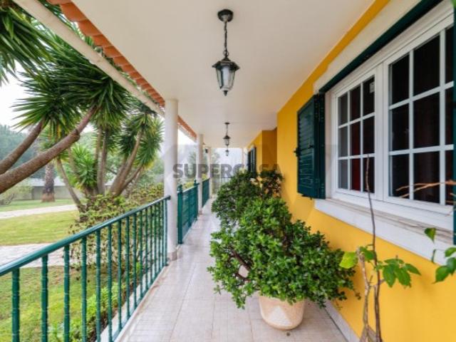 MORADIA EXCLUSIVA COM PISCINA, JARDIM E VISTA DESLUMBRANTE S. MIGUEL DE ALCAINÇA