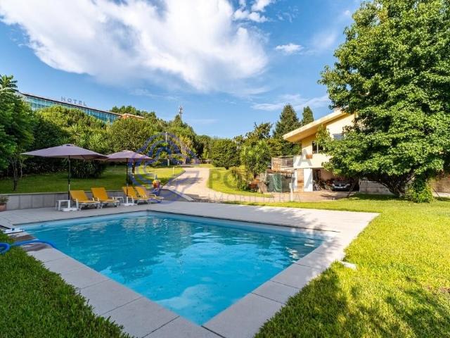 Moradia Exclusiva com Piscina, Jardim em Milhundos | Penafiel