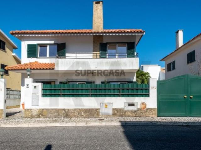 Moradia Exclusiva e Sofisticada na Aldeia de Juso Cascais