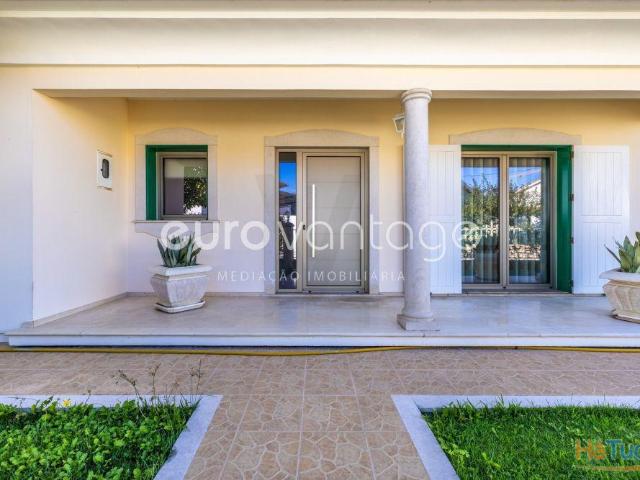Moradia Exclusiva em Maceira | 26064021074