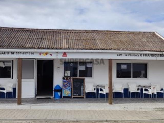 Moradia e loja anexa no centro da Carrasqueira, Comporta