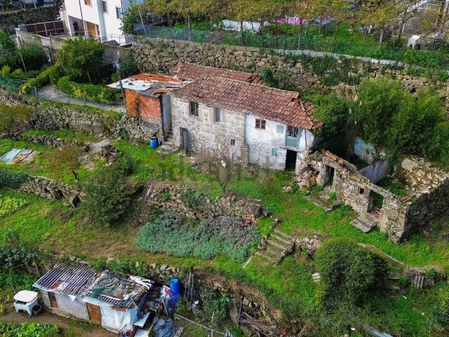 Moradia, Eiriz