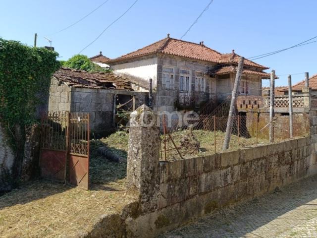 Moradia em Maços Chaves