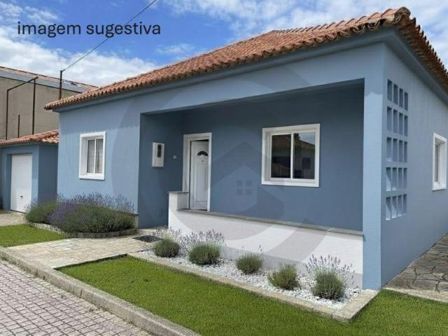 Moradia em Maceira Vale da Gunha