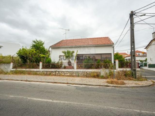 Moradia em Bacelo e Senhora da Saúde