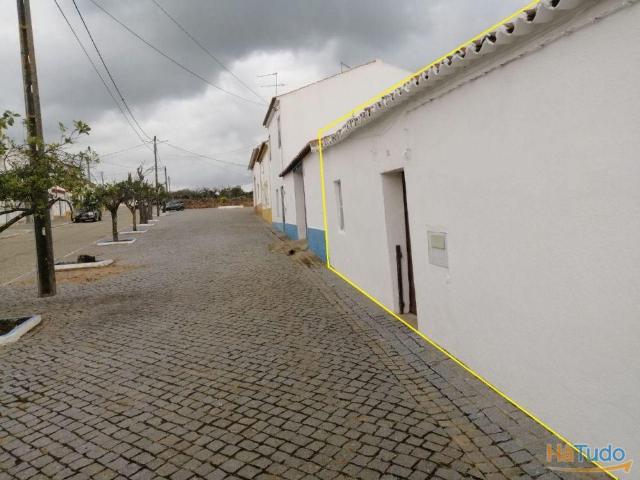 Moradia em banda, para venda, Monforte Assumar | 26053268560