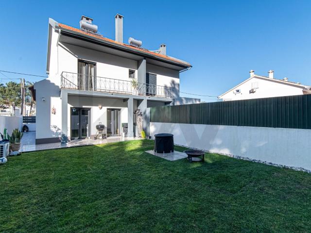 Moradia em banda Quinta do Conde