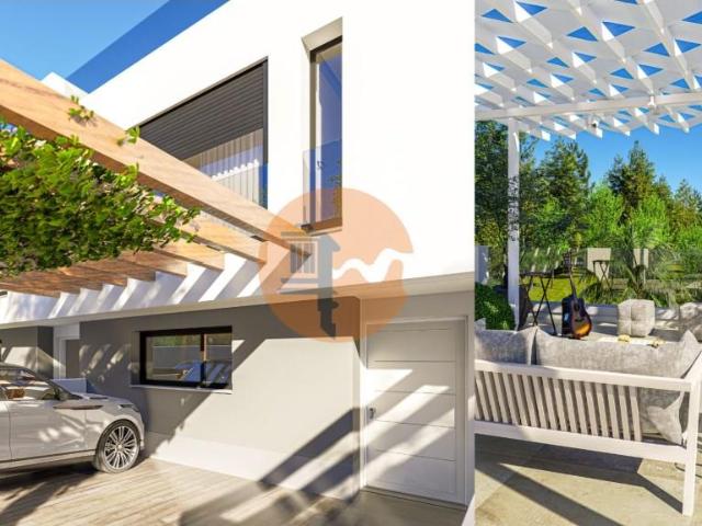 Moradia em Banda T4 no Empreendimento Ria Terraces, Faro, Al. 207m² Montenegro