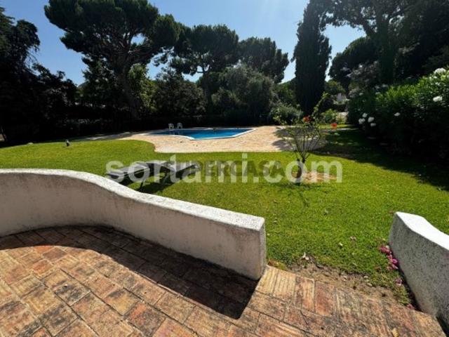 Moradia em Banda T2 Venda em Albufeira e Olhos de Água,Albufeira