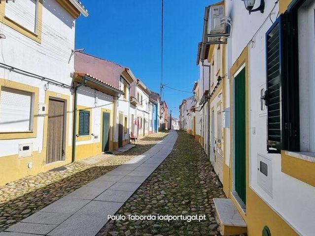 Moradia em banda T3 em Montalvão de 46 m² 46m² Montalvão