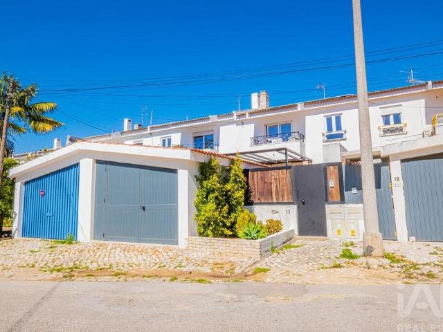 Moradia em banda T3 em Costa da Caparica 139m² Costa Da Caparica