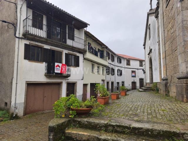 Moradia em Banda T3 / Fundão, Souto da Casa