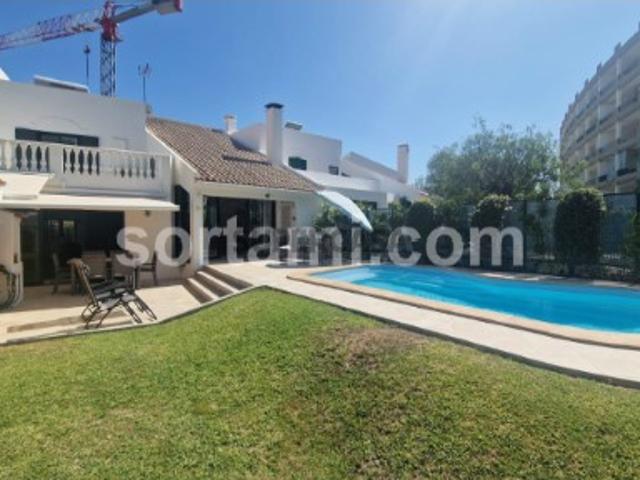 Moradia em Banda T2+1 Venda em Quarteira,Loulé