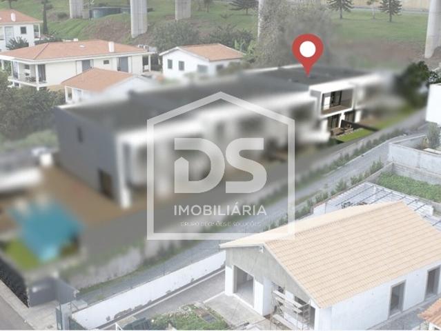 Moradia em Banda T3 Venda em São Martinho,Funchal