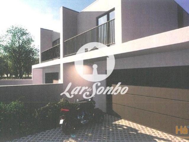 Moradia em Barcelos | 26084080713