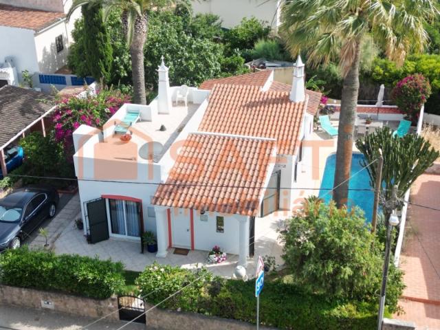 Moradia em Carvoeiro