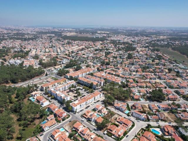 Moradia em Charneca de Caparica