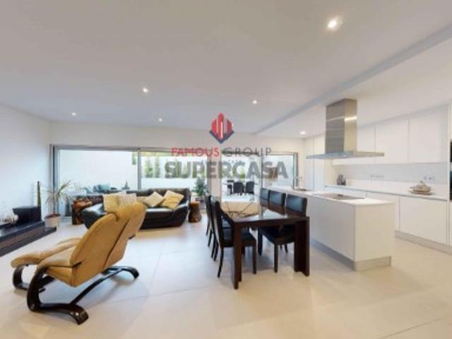 Moradia em condomínio Bela Vista