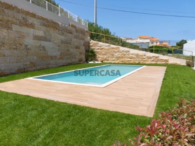 Moradia em Condomínio do Areal