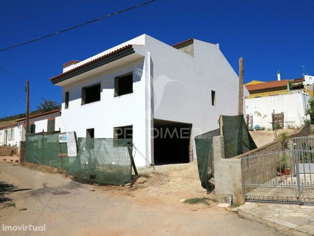 Moradia em fase de construo em Silves