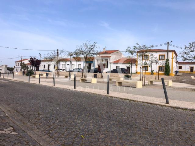 Moradia em fase de restauro