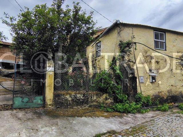 Moradia em pedra com 778 m² de terreno ? Viariz | 26064091331