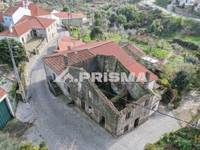 Moradia em Pedra para venda na encosta da Serra da Gardunha. | 26083892986