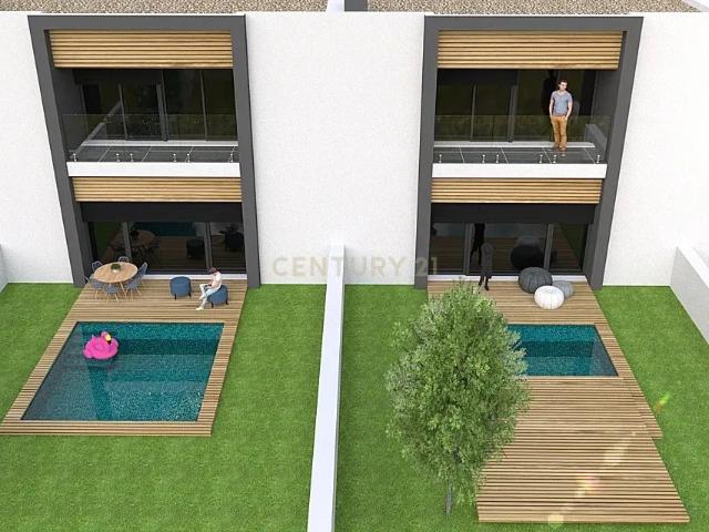 Moradia em Projecto de Construção LSF T4 em banda com Piscina, Fernão ferro