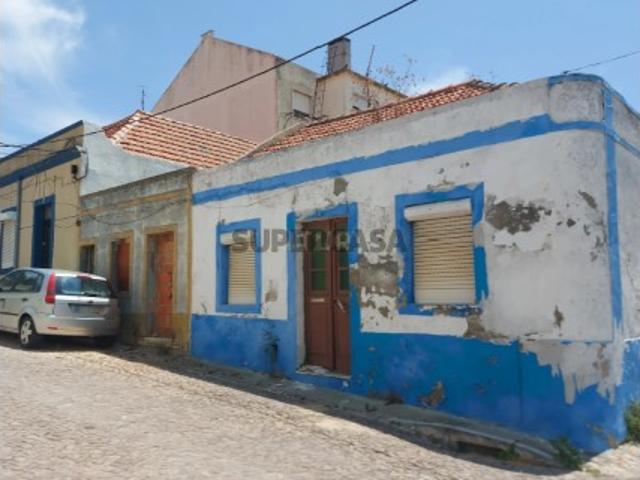 Moradia em São Sebastião